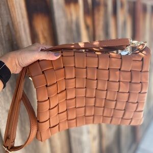 Crosshatch Quilted Crossbody Bag
